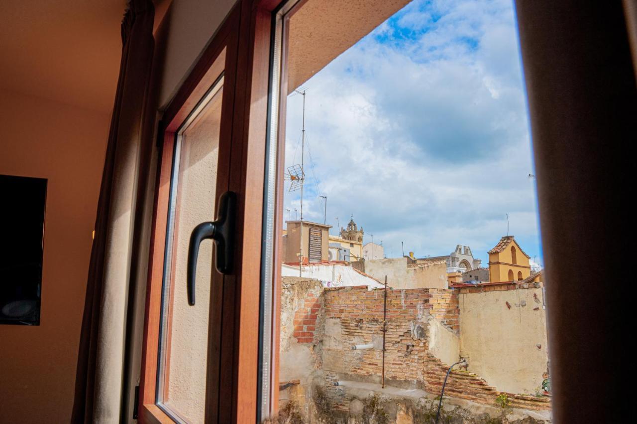 Apartamento 2 En La Muralla Romana Junto A La Catedral Тарагона Екстериор снимка