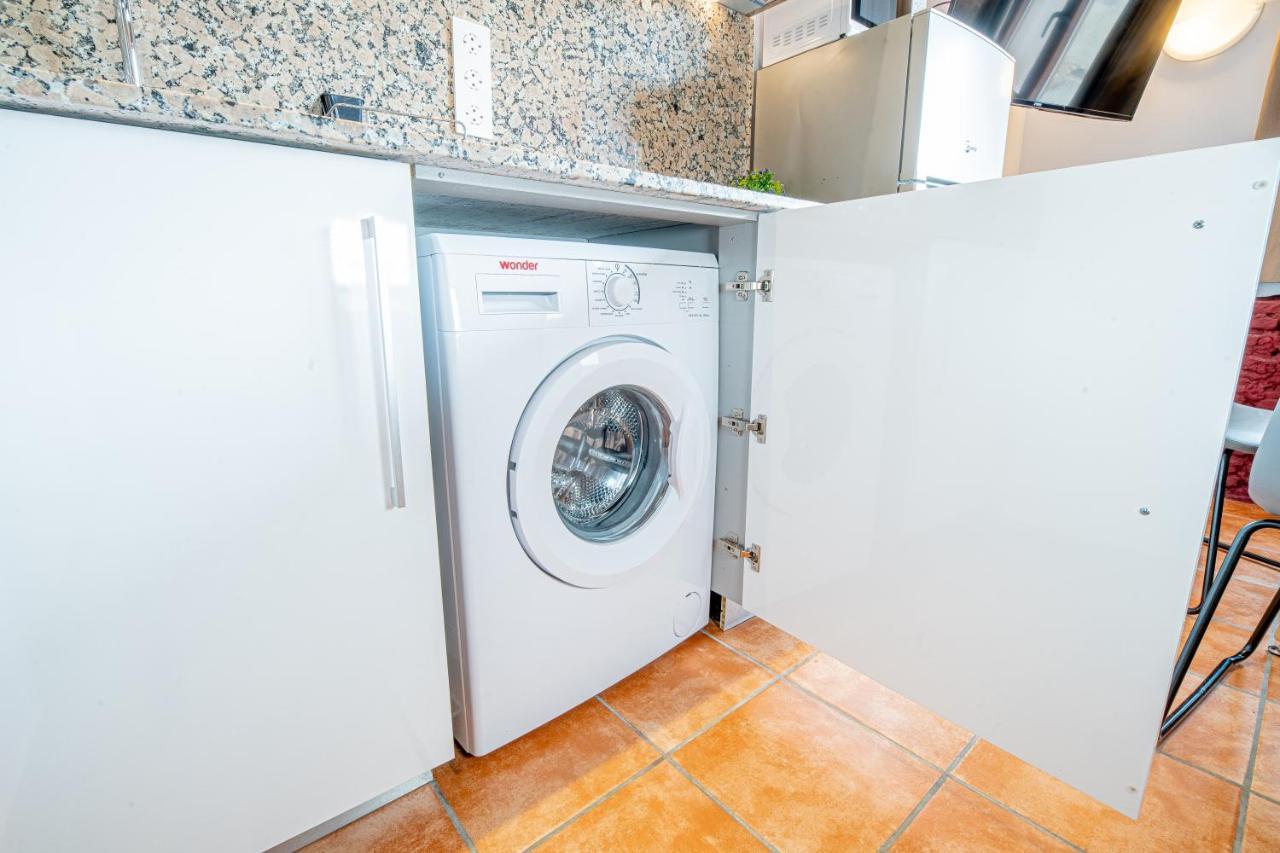 Apartamento 2 En La Muralla Romana Junto A La Catedral Тарагона Екстериор снимка
